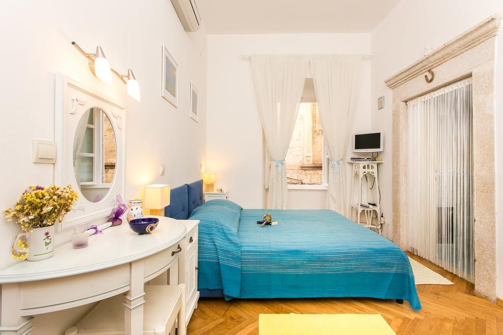 Apartments Adriana Flora Dubrovnik Oda fotoğraf